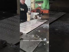 Nhôm màu đen chống trượt lưới chống thời tiết tuyệt vời