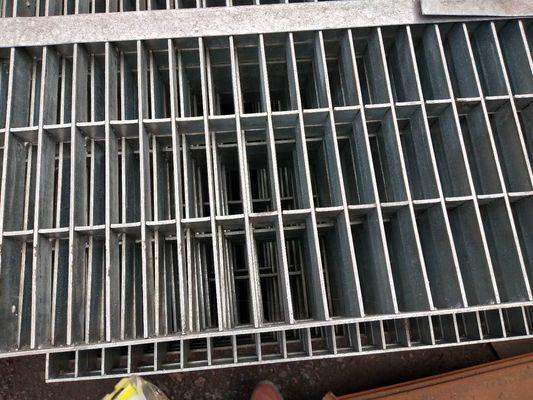Indoor Stainless Steel Floor Grating Press Type Environmental Protection