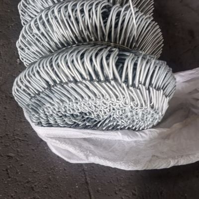 Chiều cao 1,8m đường kính dây 4mm lưới 90 * 90mm An toàn công nghiệp chuỗi nối hàng rào