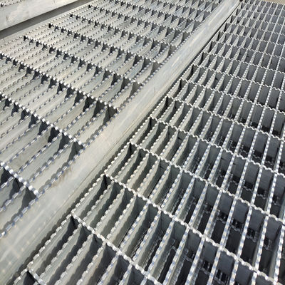 Chứng khoán ăn mòn 6mm Cross Bar nhôm mở Bar Grating Trong 3ft X 20ft