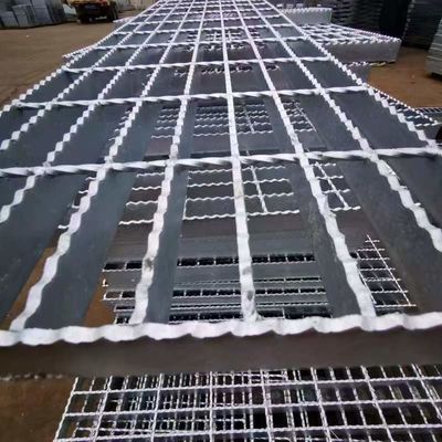OEM có sẵn Industrial Steel Grating cho các yêu cầu khác nhau của khách hàng