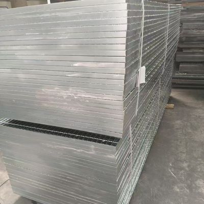 Mạng lưới thép công nghiệp có sợi gai chống ăn mòn với các tính năng thông gió