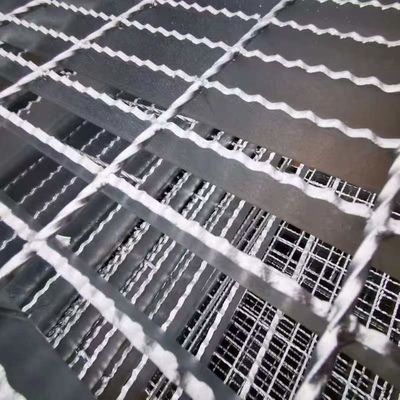 Modern Hot Galvanized Steel Flat Bar Grating Welded Floor Decking Cho Môi trường Công nghiệp