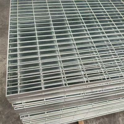 Mạng thép công nghiệp có khả năng tải trọng cao: Hỗ trợ máy móc nặng
