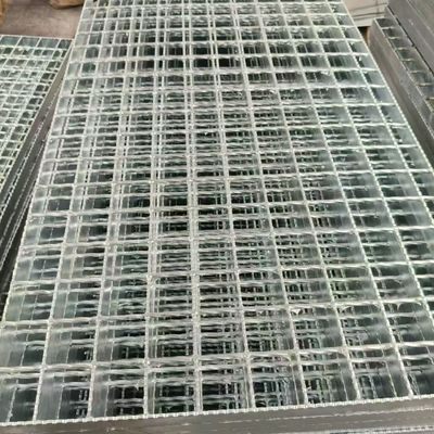 Tăng giá lạnh thép công nghiệp Grating với 100MM Bar Spacing