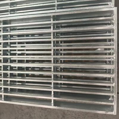 Thép carbon thấp thép công nghiệp lưới thanh đơn giản cho nhà ở và thương mại