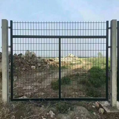 1.2m Post chiều cao hàn lưới hàng rào với cột thép và 50x50mm kích thước