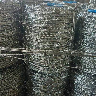 Mạng lưới thép không gỉ trung bình với số lưới 1 635 và cạnh máy / cạnh rạn