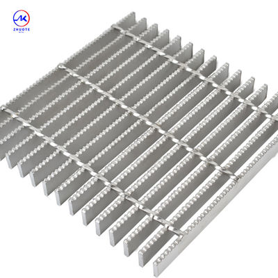 Đèn trên bề mặt tấm lưới thép phẳng với hiệu quả độ cao 30mm