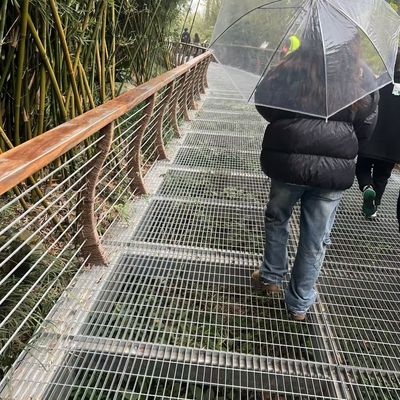 Phòng lưới thép hạng nặng loại thanh phẳng chống rỉ sét với công nghệ hàn áp suất máy