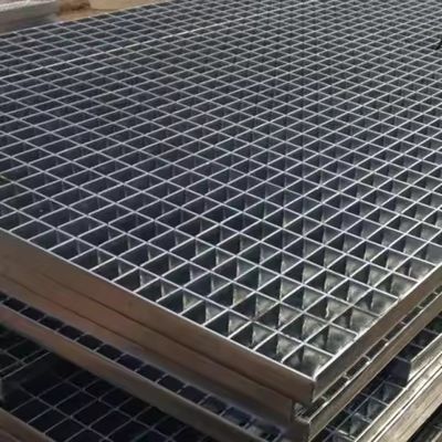 Superior Press Lock Steel Texture Flat Steel Grating với độ dày thanh gấu 5mm cho các tòa nhà thương mại và công nghiệp