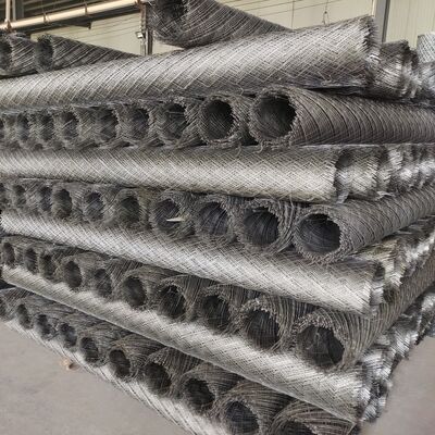 Tấm lưới thép giãn nở nhẹ, dễ lắp đặt với cấu trúc đơn giản, phù hợp cho mục đích công nghiệp, xây dựng và trang trí